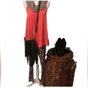 Secret treasures size small orange flowy tank top Perfect for yoga EUC